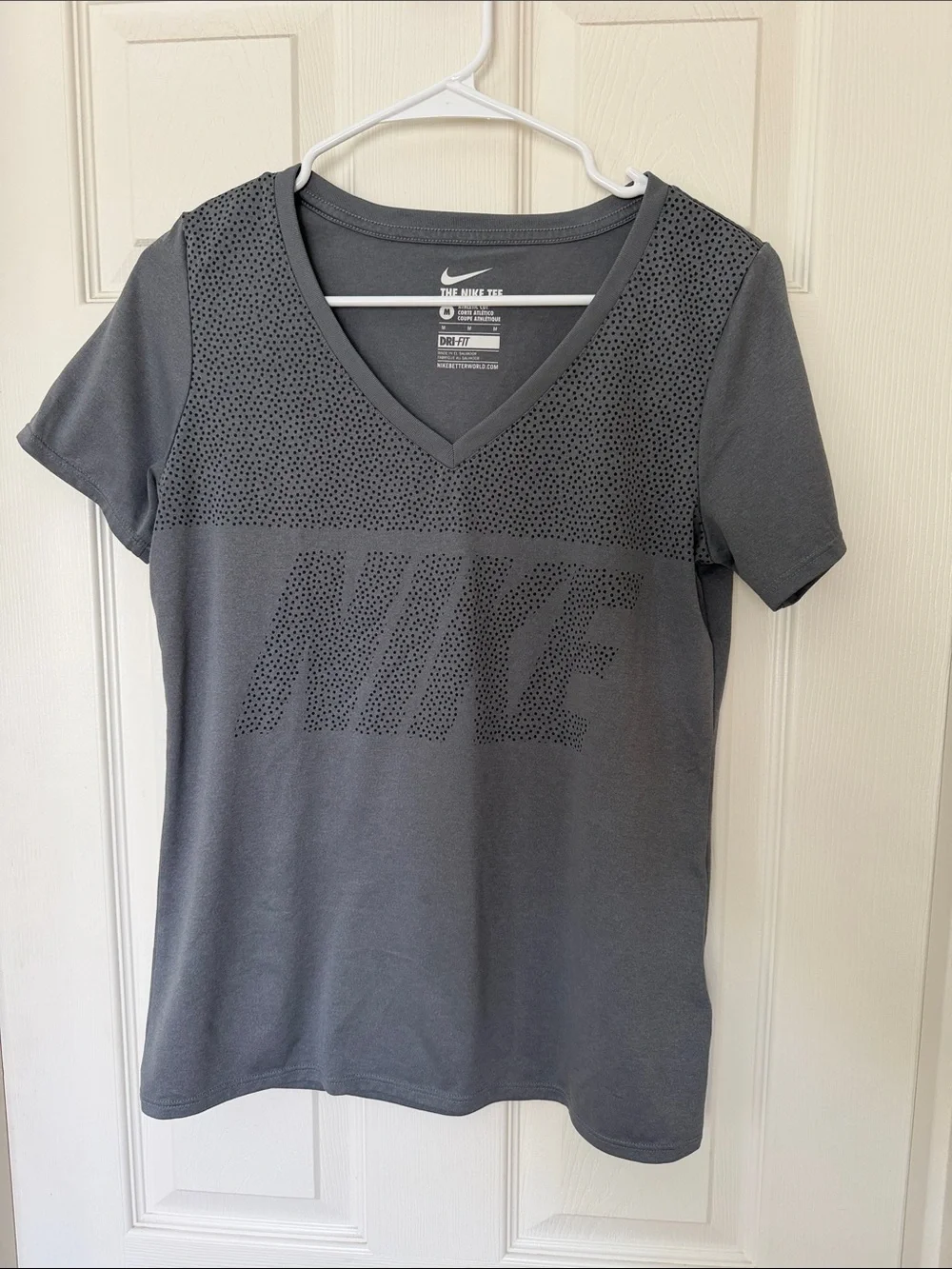 Nike Women's Charcoal Gray Short-Sleeve V-Neck Performance Tee